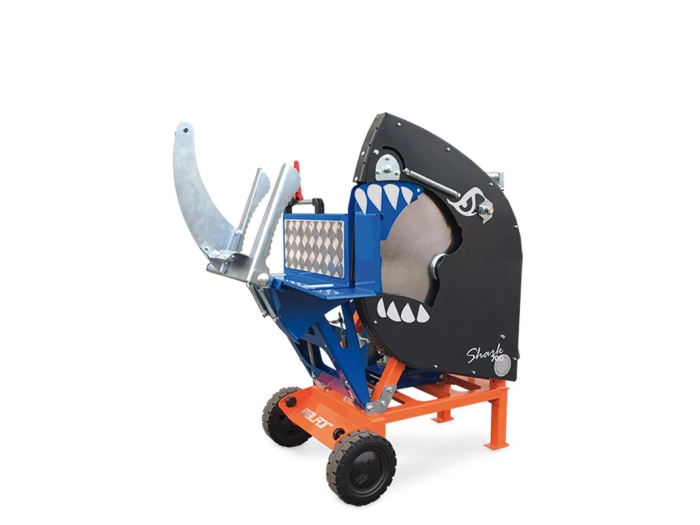 SHARK 700 C