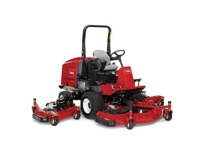 TORO GroundsMaster 4000-D